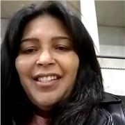 Soy médico de profesión y hablo y escribo bien español.Ademas puedo apoyar en otras materias para niños de primaria